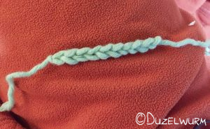 Luftmaschenkette fertig