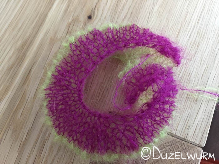 Strickstück Blume