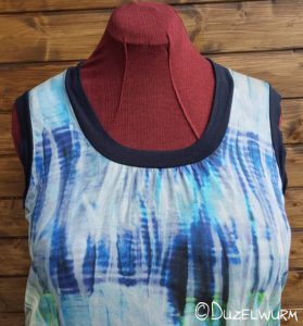 Batik Shirt ausschnitt