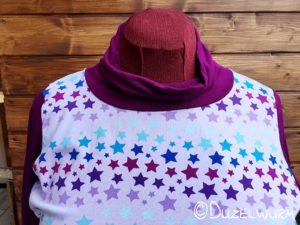 Sternchen Shirt Ausschnitt