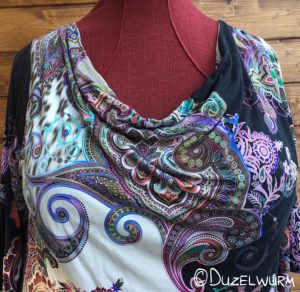Shirt Wasserfall Ausschnitt