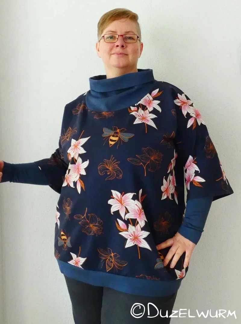 Lily-Bee-Shirt mit Armstulpen