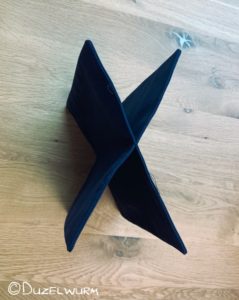 Trennwände genäht, es entsteht ein X