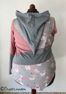 Puhzzlepulli von hinten
