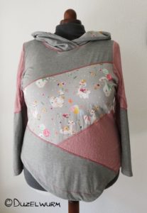 Puhzzlepulli von Vorne